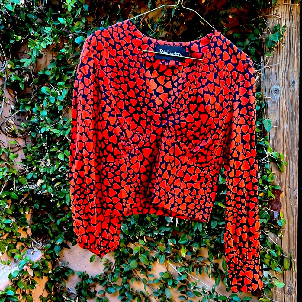Realisation par red silk heart blouse - their first collection, size small - Picture 3 of 8